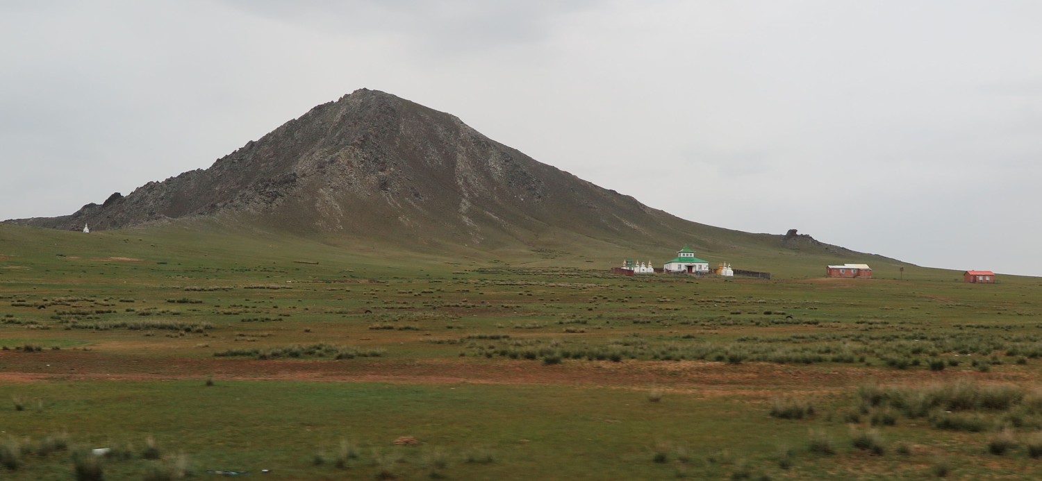 Mongolia-On-The-Road-Landscape
