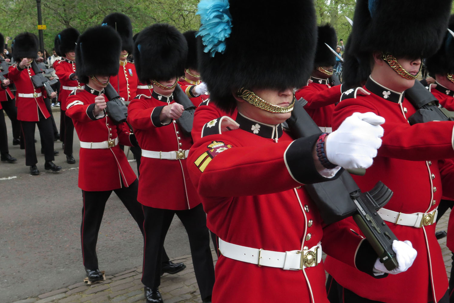 England-London-Buckingham-Palace-Changing-Of-The-Guard