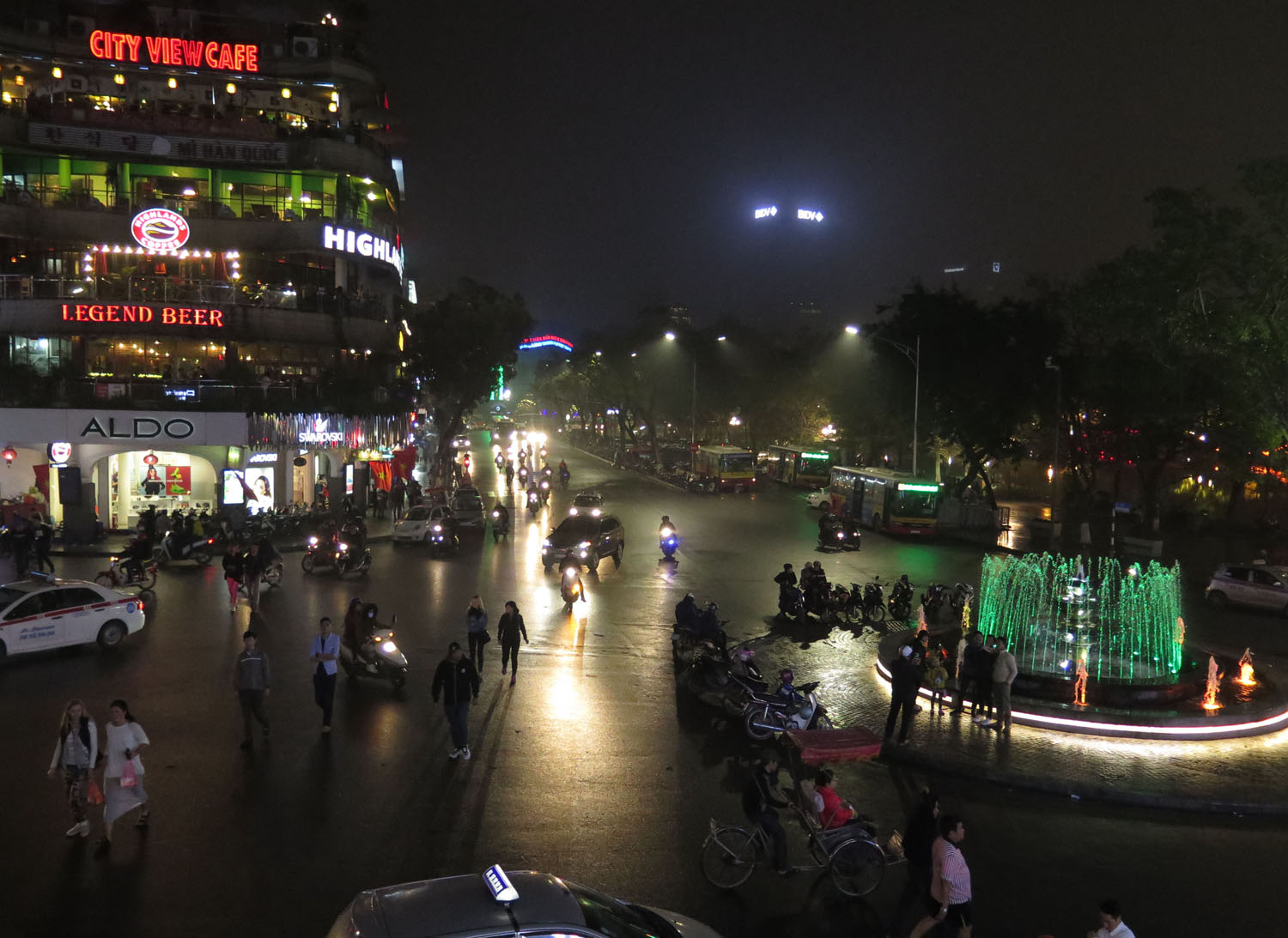 Vietnam-Hanoi-Lively-Square