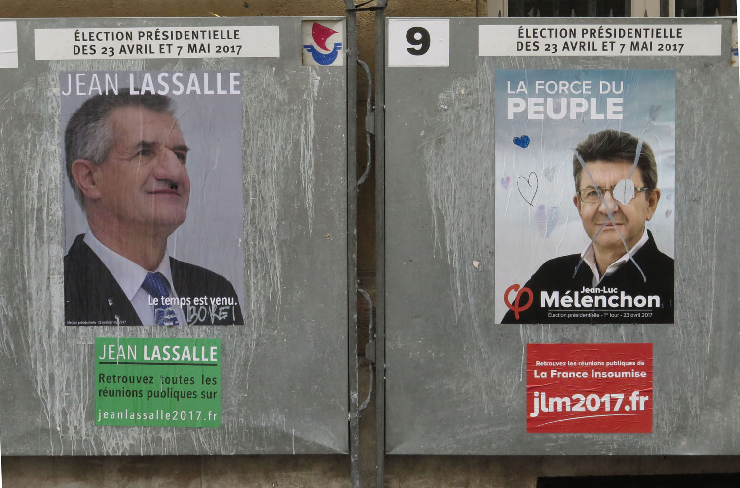France-Paris-Street-Scenes-Election-Posters